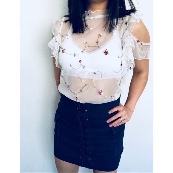 (LAST M) Florenza Top in White - Picture 2 of 6